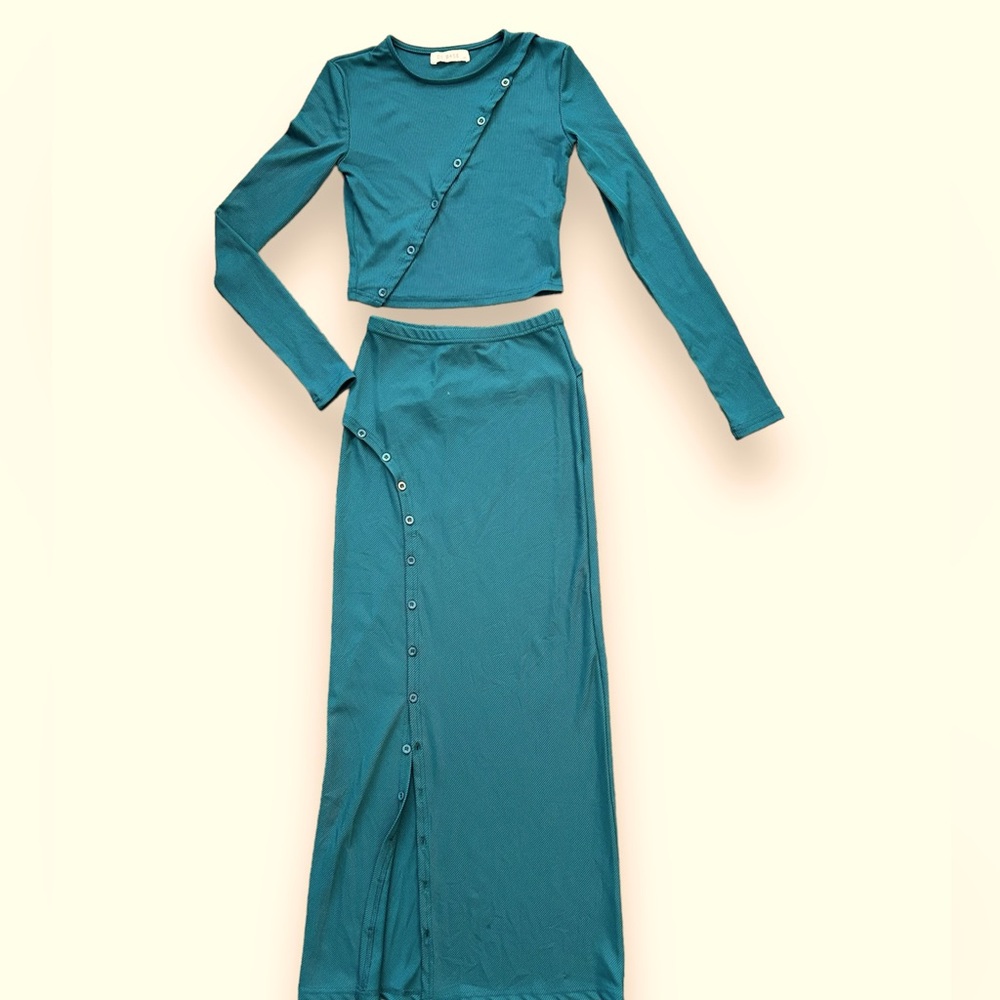 NWOT De Base skirt & top set